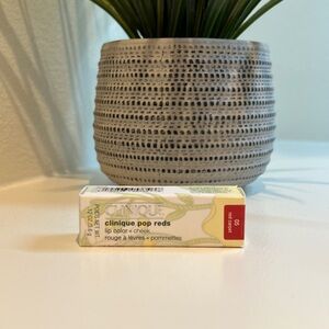 💄New Clinique Pop Lip Color Lipstick - Red Carpet 💋